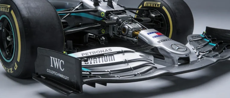 Сколько стоит болид Формулы 1: цена деталей и сборки по частям