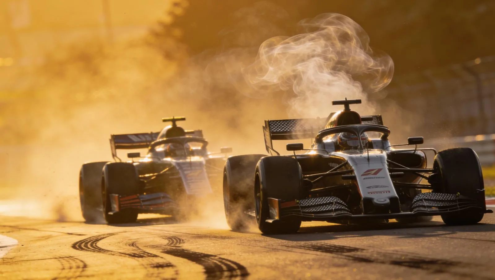 Грязный воздух в F1: почему трудно обгонять